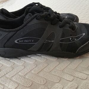 Nfitiny Vengeance Black Cheer Shoes Y2